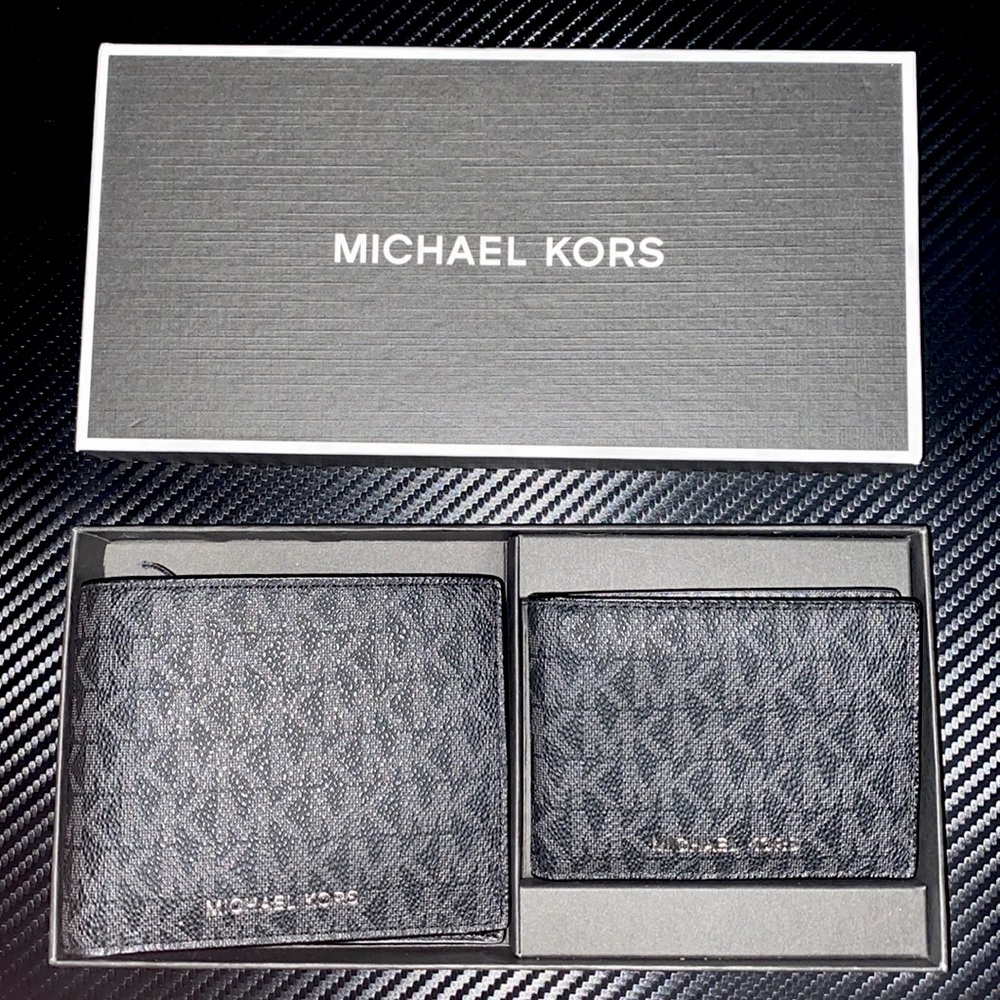 Micheal Kors Billfold Box Set Wallet